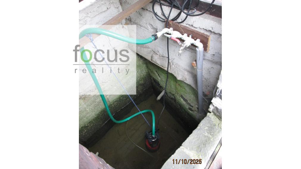 Záhradka s chatou pokročilá rekonštrukcia - Amfiteáter