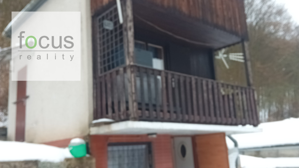 Na predaj záhradná chatka v sekieri s pekným výhľadom