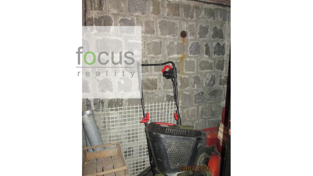 Predám záhradu s murovanou chatou