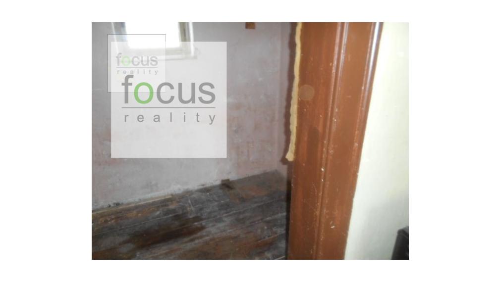 Výrazne znížená cena.Na predaj starý dvojdom vhodný na  prerobenie