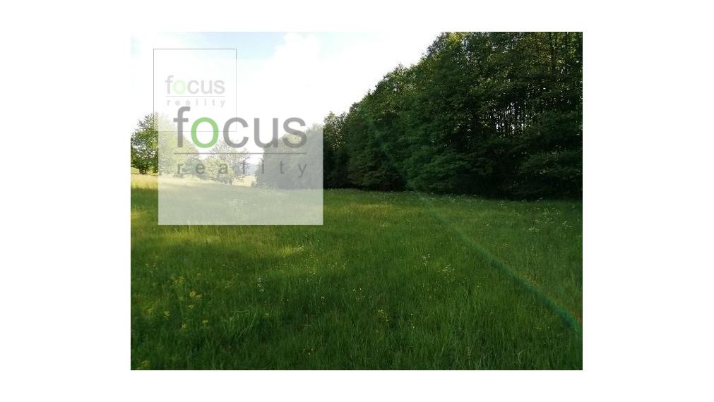 Nová cena..Na predaj pekný veľký slnečný pozemok