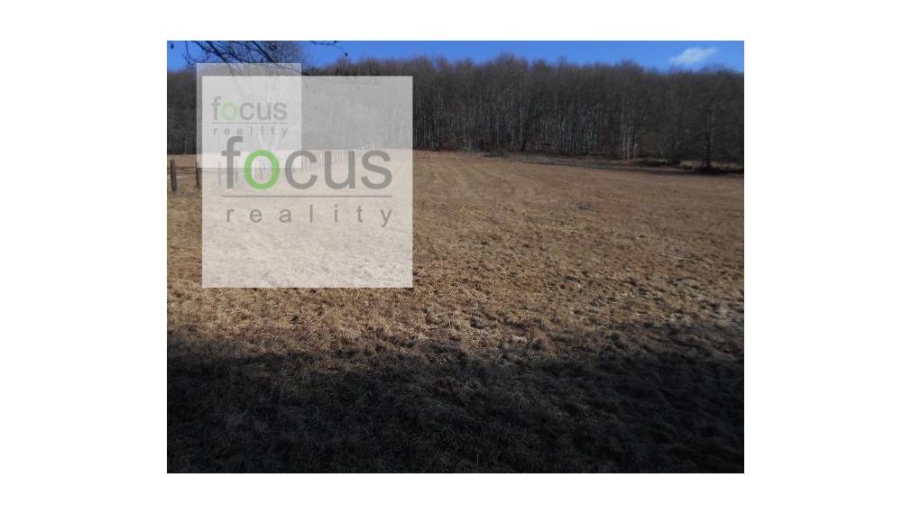 Nová cena..Na predaj pekný veľký slnečný pozemok