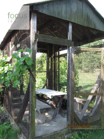 Gazdovský dom s väčším pozemkom - Kopernica - nová cena