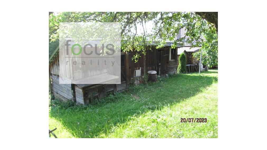 Gazdovský dom s väčším pozemkom - Kopernica - nová cena