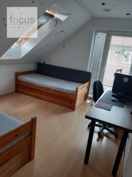 Predám RD v tichej lokalite mesta Handlová