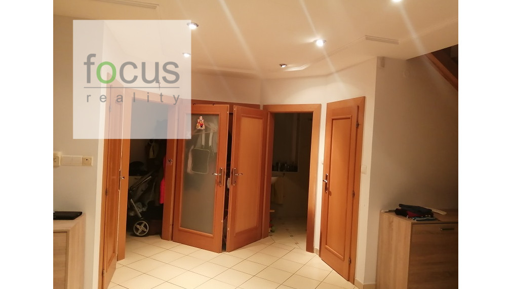 Predám RD v tichej lokalite mesta Handlová