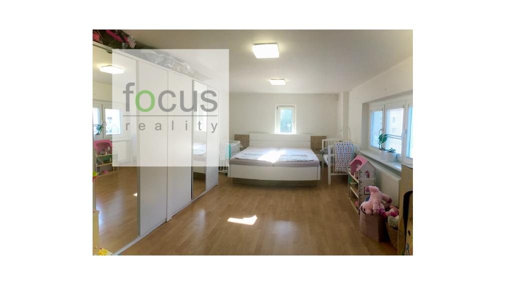 Dlhodobý prenájom 2i byt s parkovaním v meste