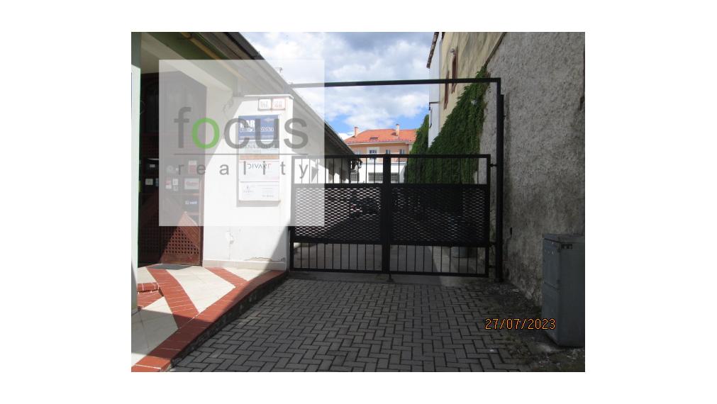 Dlhodobý prenájom 2i byt s parkovaním v meste