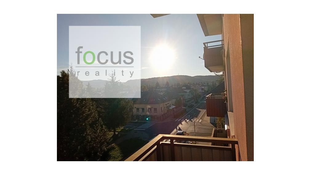 Na predaj 2 izb.byt s balkónom takmer v centre mesta