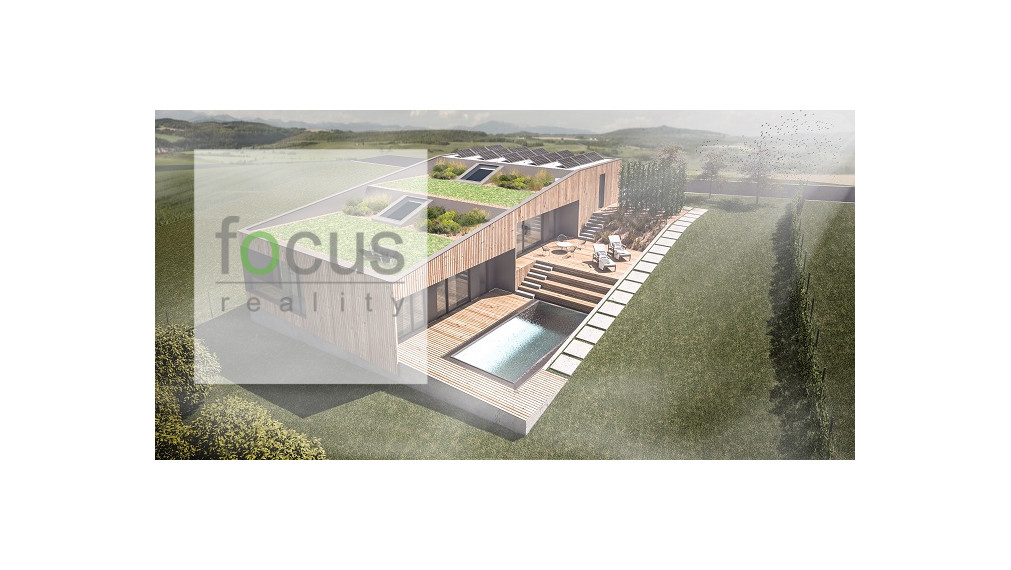 Na predaj exkluzívny väčší pozemok so super výhľadom na mesto . V cene aj vypracovaná PD  na RD s bazénom