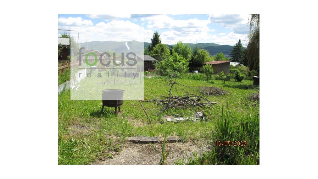 Predám vysporiadanú záhradku s chatkou