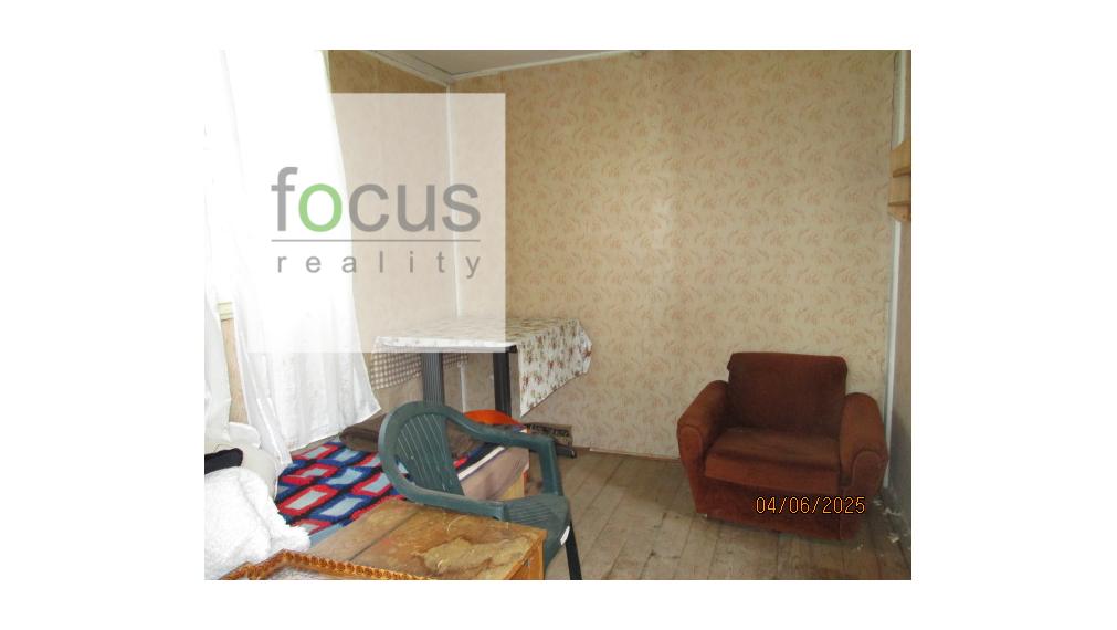 Predám vysporiadanú záhradnú chatu