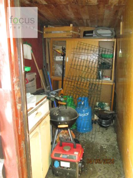 Predám vysporiadanú záhradnú chatu