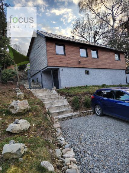 Na predaj zrekonštruovaná chata / drevodom / na Zvolenskej priehrade len za cenu dvojizbového bytu