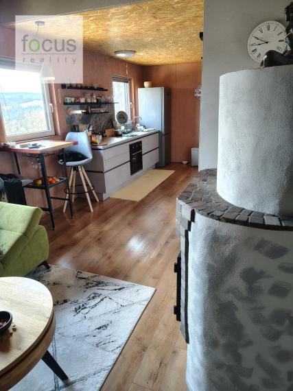 Na predaj zrekonštruovaná chata / drevodom / na Zvolenskej priehrade len za cenu dvojizbového bytu