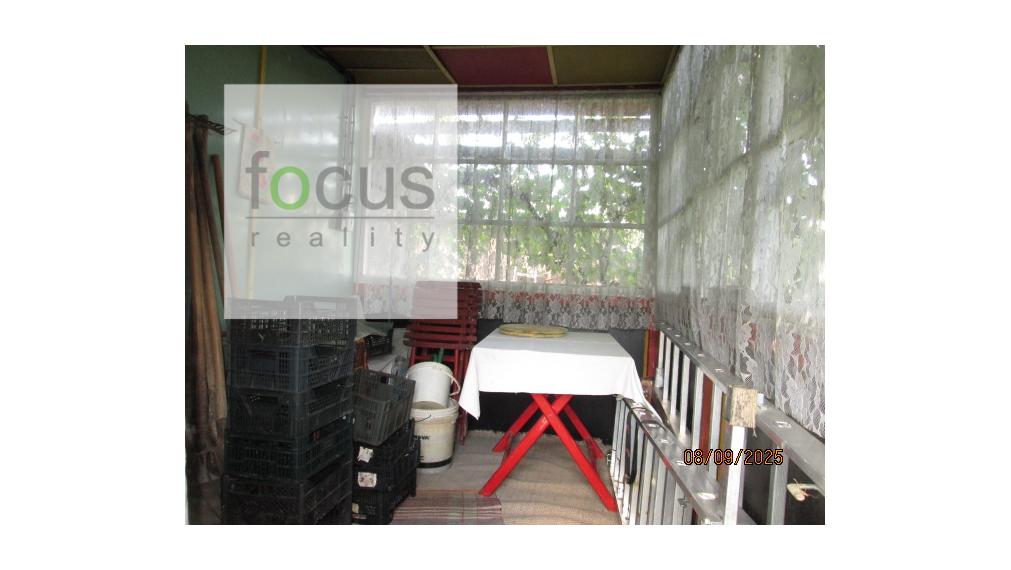 Predám chatu so záhradkou - Stráže