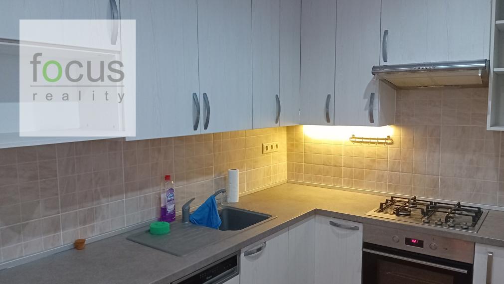 Rezervované.Na predaj veľmi pekný prerobený 3 izb.byt s balkónom kúsok od Zvolena