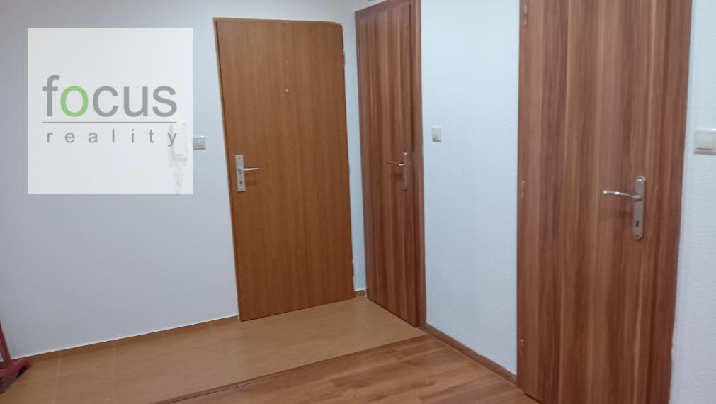 Rezervované.Na predaj veľmi pekný prerobený 3 izb.byt s balkónom kúsok od Zvolena