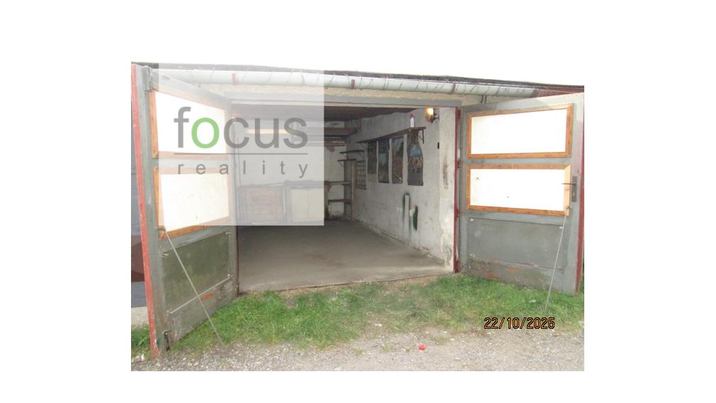 Vysporiadaná garáž ul. Švermova - Zlatý potok