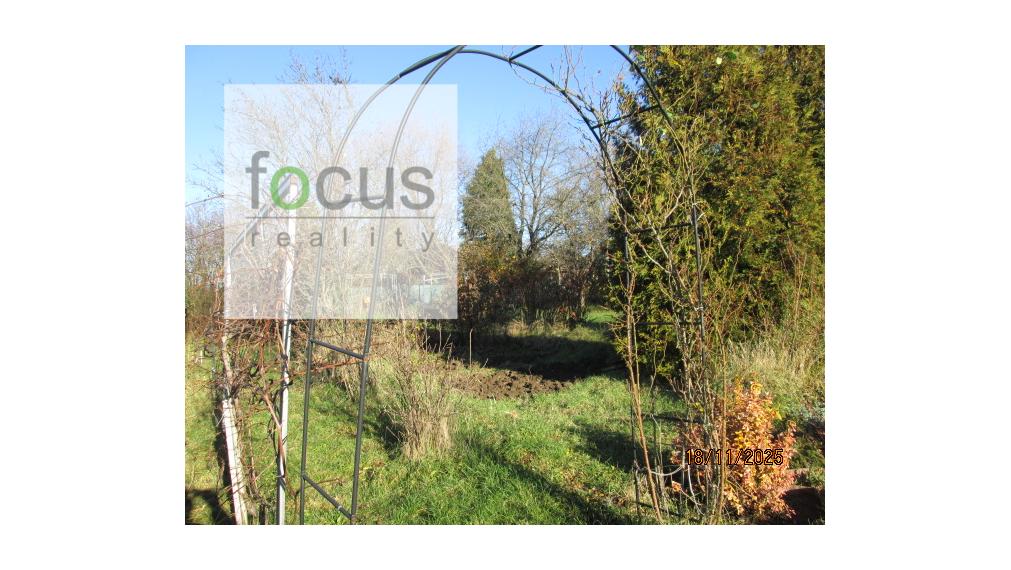 Predám vysporiadanú záhradu s úžitkovou vodou - 422 m2