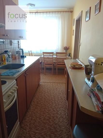 Na predaj pekný veľký 2 izb.byt s balkónom v kľudnom prostredí