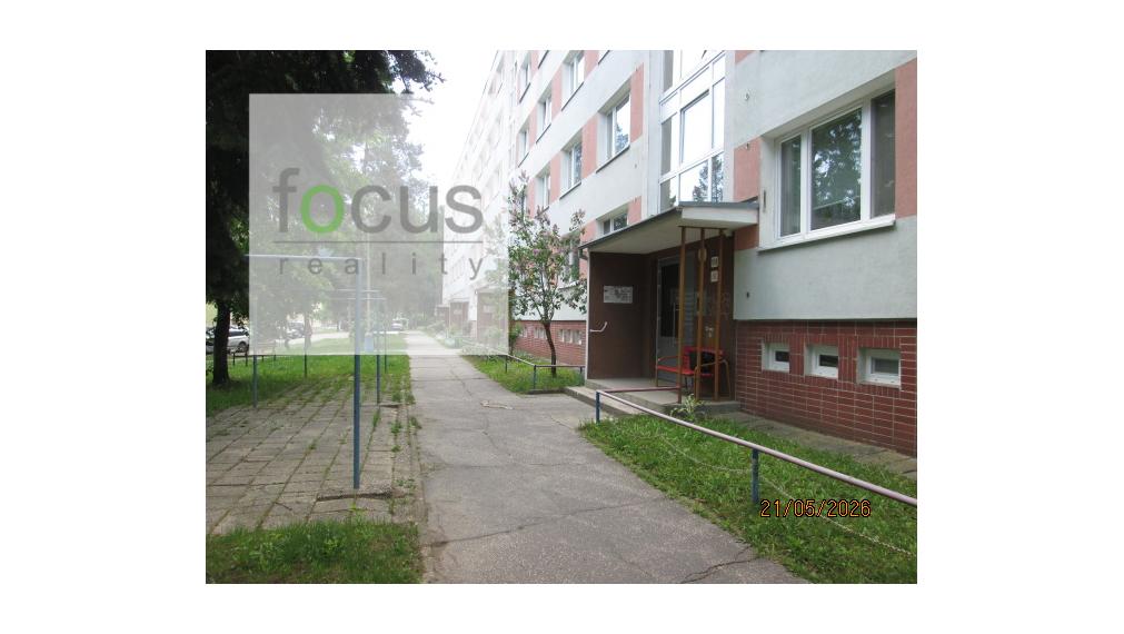 Predám 3i byt s loggiou 81 m2 - bezbariérový