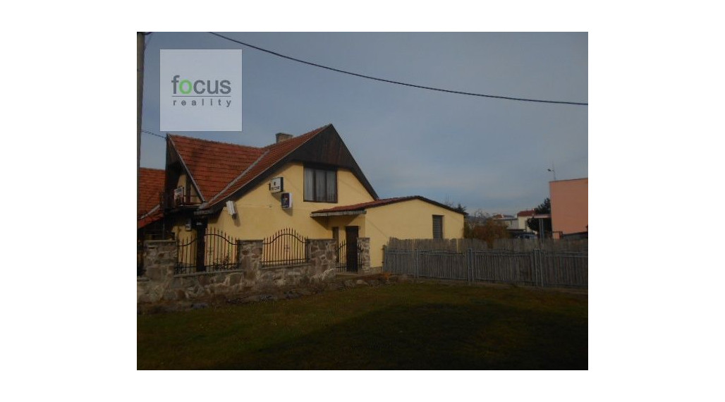 Na predaj budova vhodná aj na bývanie alebo podnikanie s bývaním.