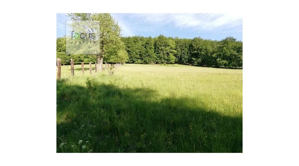 Nová cena..Na predaj pekný veľký slnečný pozemok