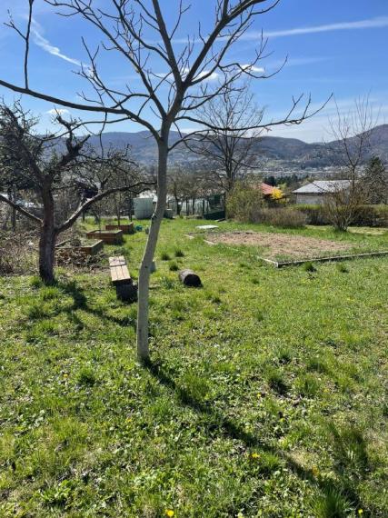 Predám záhradu s elektrickou prípojkou