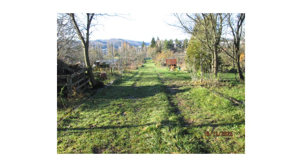 Predám vysporiadanú záhradu s úžitkovou vodou - 422 m2