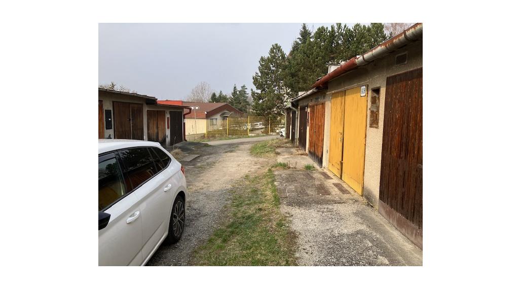 Predám garáž pri SPP