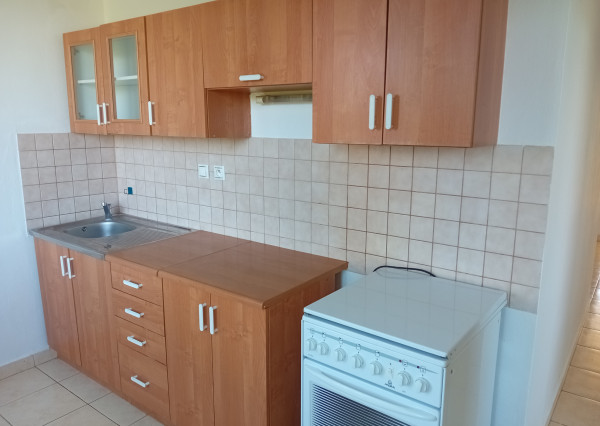 Na predaj veľký 3 izb.byt s balkónom v peknom prostredí plnej zelene