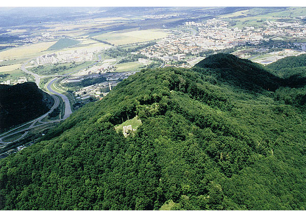 Predaj pôdy v tesnej blízkosti intravilánu obce Zvolen
