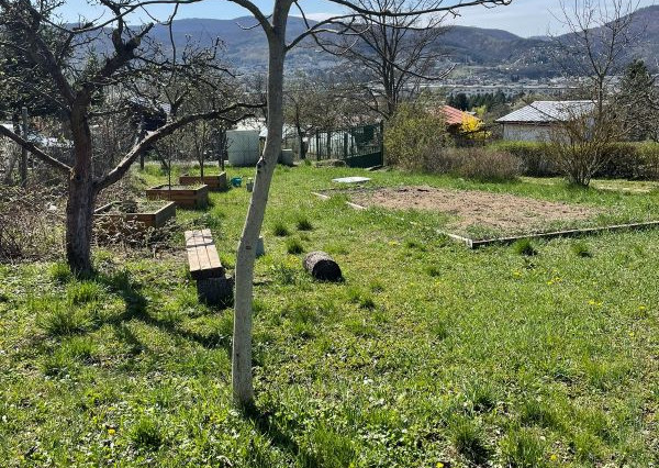 Predám záhradu s elektrickou prípojkou